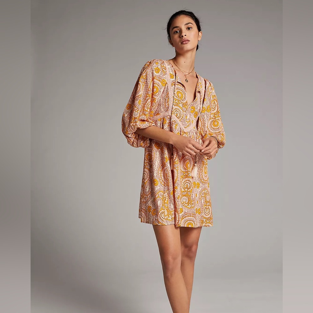 Like new! Anthropologie Agathe Lace Mini Dress